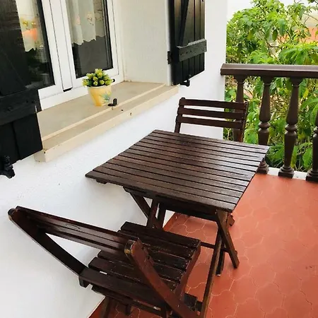 Gasthuis Belavista & Pool Fátima