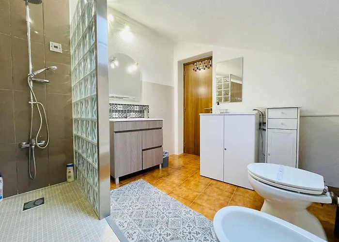 Belavista & Pool ゲストハウス ファティマ