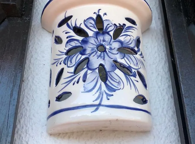 ゲストハウス Belavista & Pool 4*