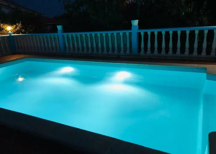 Belavista & Pool בית הארחה פאטימה