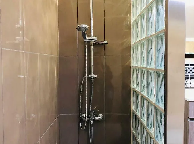 בית הארחה Belavista & Pool 4*